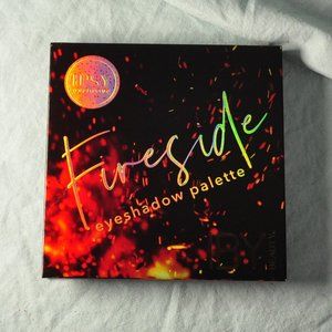🐸 eyeshadow palette UNUSED IBY beauty fireside 9 colors (C63)